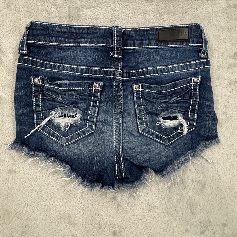 Daytrip Cut Off Denim Shorts‎ Women's 25 High Rise Blue Dark Wash Stretch Buckle
